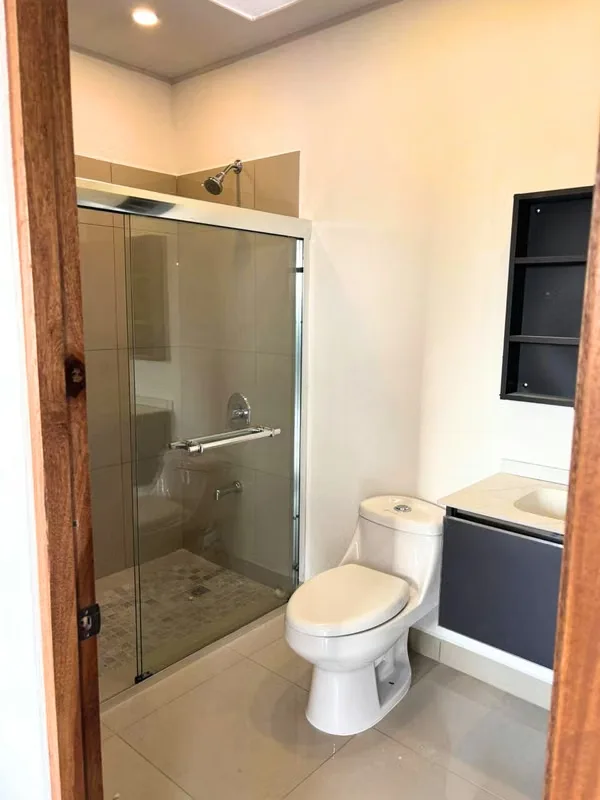 Invest in a real estate asset that generates income from day one. This apartment building in San Antonio de Belén features seven currently rental-income-generating units, offering ..., photo 4