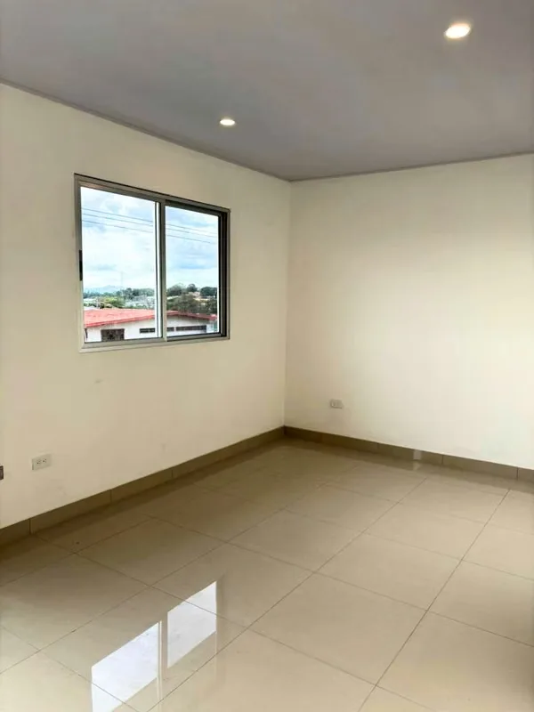 Invest in a real estate asset that generates income from day one. This apartment building in San Antonio de Belén features seven currently rental-income-generating units, offering ..., photo 8