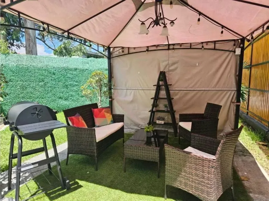 300 mil Alquiler de elegante Apartamento - Tipo ESTUDIO SEMI AMUEBLADO en San Pedro , Sabanilla ( Cerca de las Deportivas de la UCR ) Servicios incluidos ., photo 2