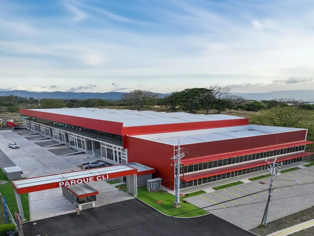 Ofibodegas Parque CLI in Coyol, Alajuela, is a Class A industrial condominium comprising 17 office-warehouses and 4 commercial units, along with common areas and parking spaces. The ...