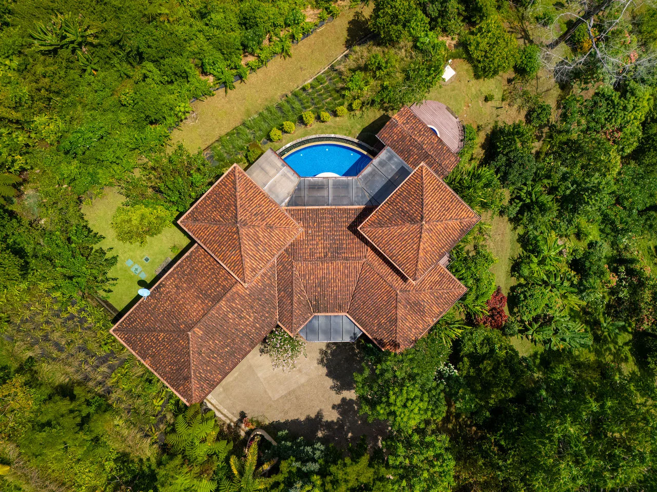 OCEAN, WATERFALL AND JUNGLE VIEWS – THREE HOMES AND FRUIT TREES – 71 ACRES, photo 5