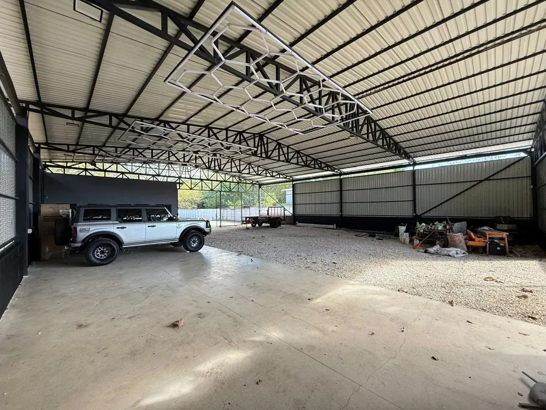 Commercial space for rent in Santa Cruz, facing the main street (350 m2) ample parking ID 1249, photo 9