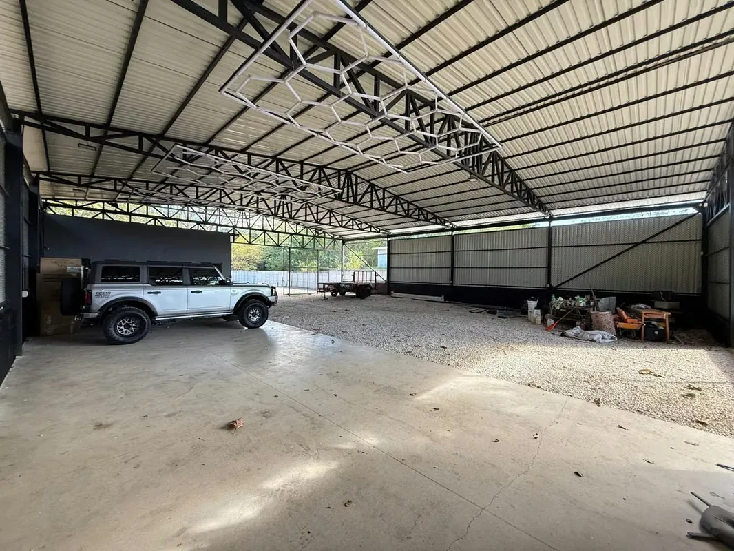 Commercial space for rent in Santa Cruz, facing the main street (350 m2) ample parking ID 1249, photo 10