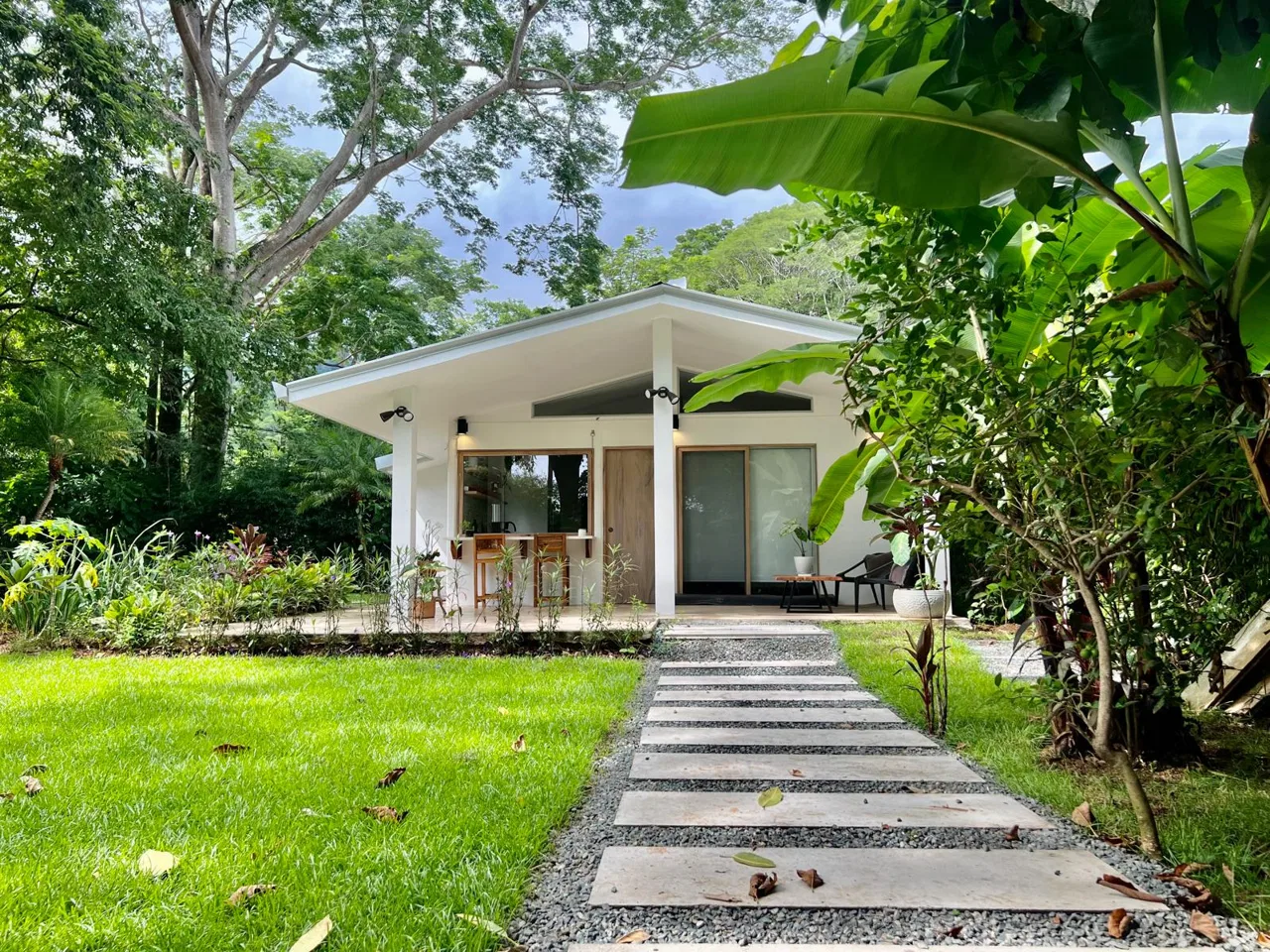 PROPERTY TWO BEDROOM HOME WITH LANDSCAPING VIEWS, IN HATILLO – 0.13 ACRES