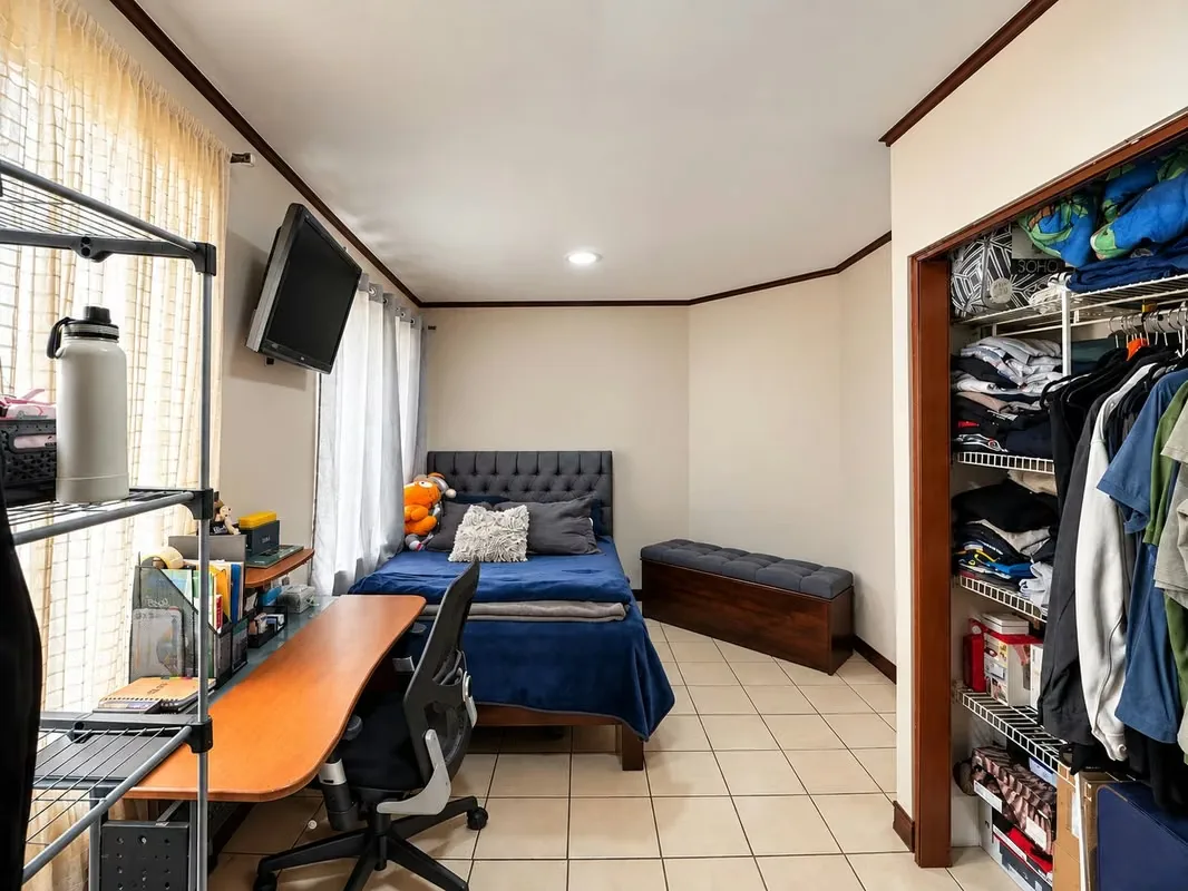 Ubicada en Urbanización Saint Clare, San Vicente de Moravia, esta casa independiente en venta ofrece una distribución funcional, espacios privados y la comodidad de vivir en una zona ..., photo 12