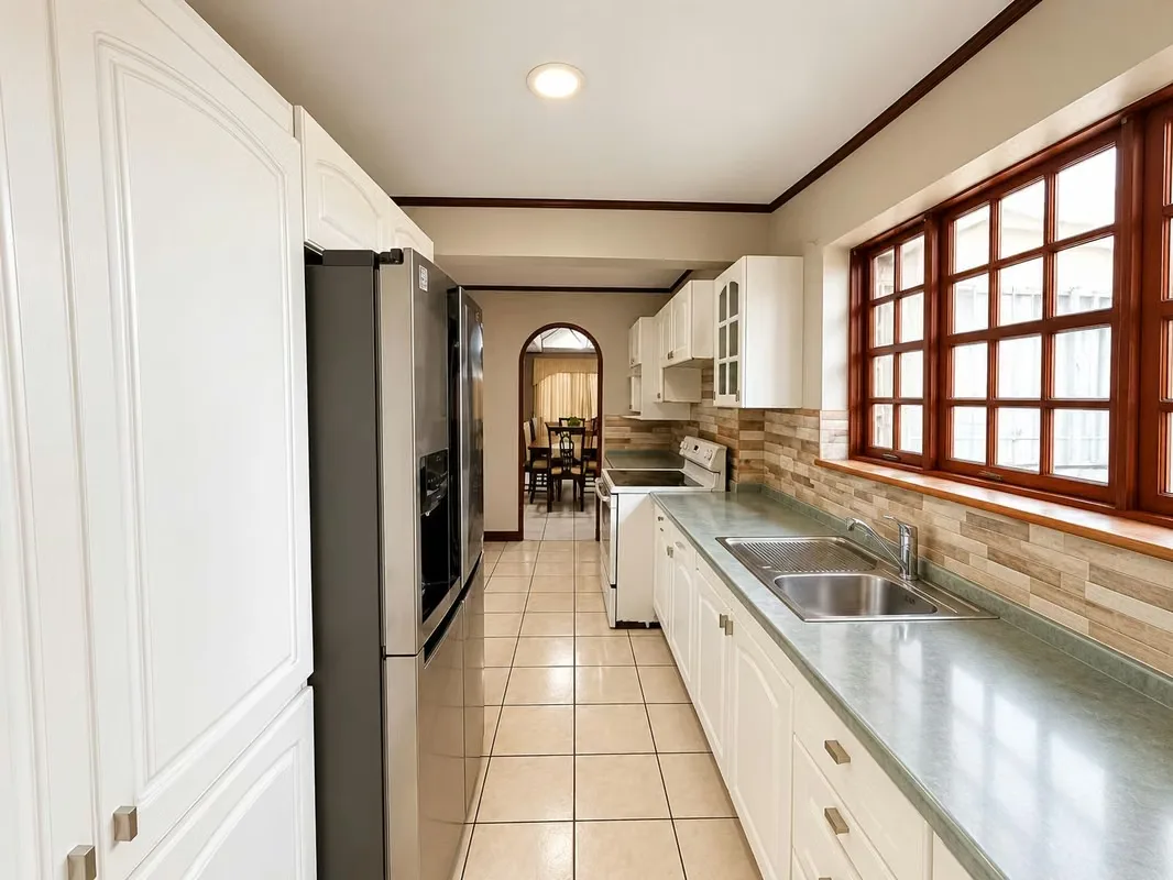 Ubicada en Urbanización Saint Clare, San Vicente de Moravia, esta casa independiente en venta ofrece una distribución funcional, espacios privados y la comodidad de vivir en una zona ..., photo 13