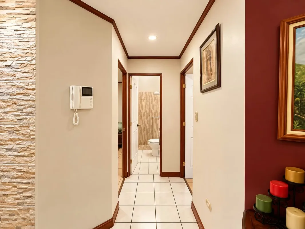 Ubicada en Urbanización Saint Clare, San Vicente de Moravia, esta casa independiente en venta ofrece una distribución funcional, espacios privados y la comodidad de vivir en una zona ..., photo 7