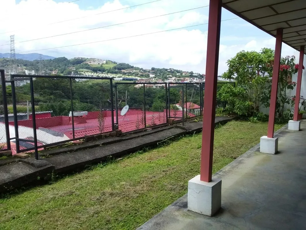 Es uno de los residenciales más exclusivos de la zona. Se ubica en Ciudad Cariari y cuenta con excelente ubicación, cercanía a la ..., photo 13
