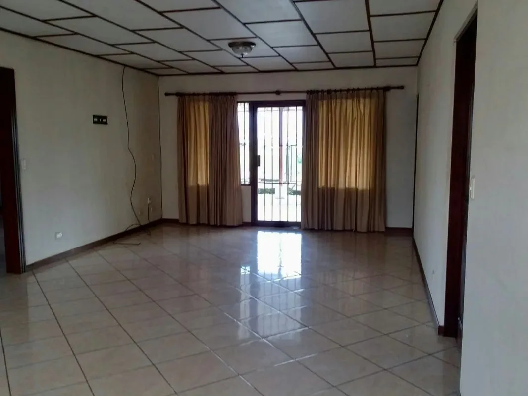 Es uno de los residenciales más exclusivos de la zona. Se ubica en Ciudad Cariari y cuenta con excelente ubicación, cercanía a la ..., photo 10
