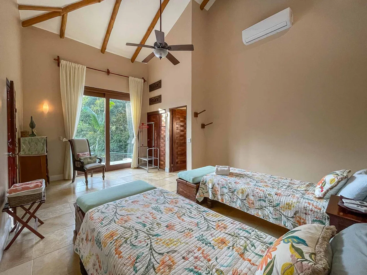 VILLA MICHELINA – BALINESE INSPIRED LUXURY VILLA, IN MANUEL ANTONIO – 1.26 ACRES, photo 16