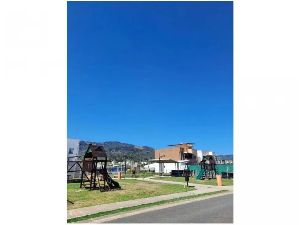 Venta de Casa, El Tejar del Guarco, Cartago, Condominio Valle Llios, photo 2