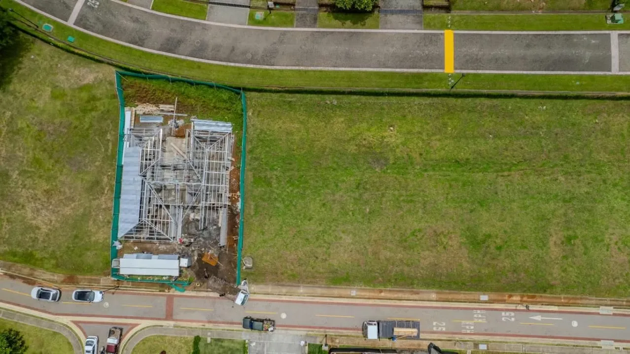Discover an exceptional opportunity to build your dream home in Hacienda Los Reyes, within the prestigious Condominio Los Llanos. This 601 m² lot offers the perfect canvas to ..., photo 4