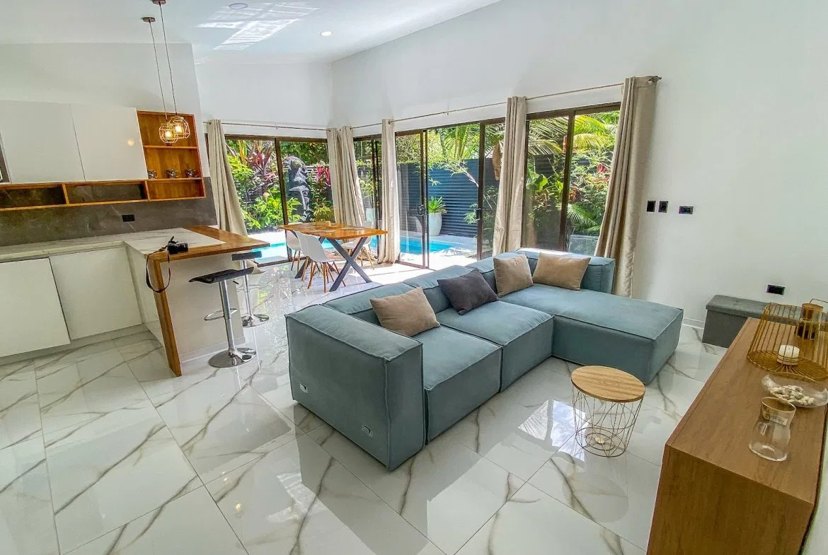 PROPERTY WITH PUBLIC ROAD IN FRONT WITH THREE BEDROOMS AND, IN UVITA – 0.05 ACRES, photo 12