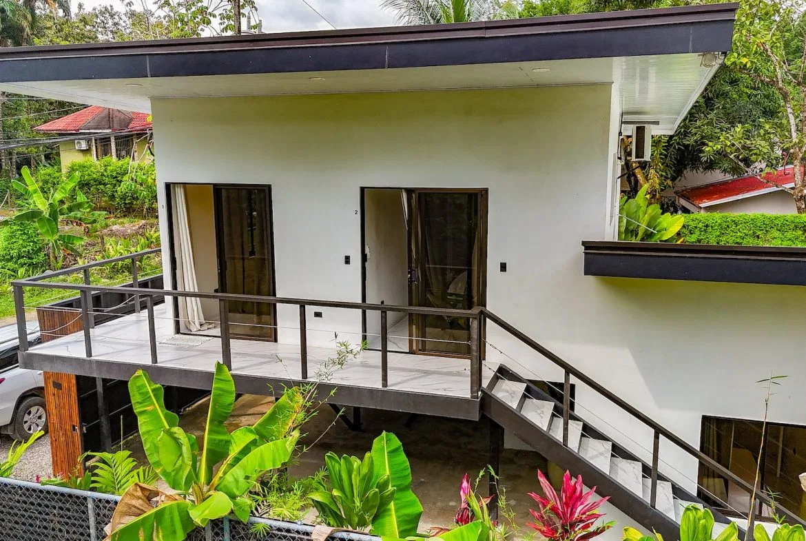 PROPERTY WITH PUBLIC ROAD IN FRONT WITH THREE BEDROOMS AND, IN UVITA – 0.05 ACRES, photo 4