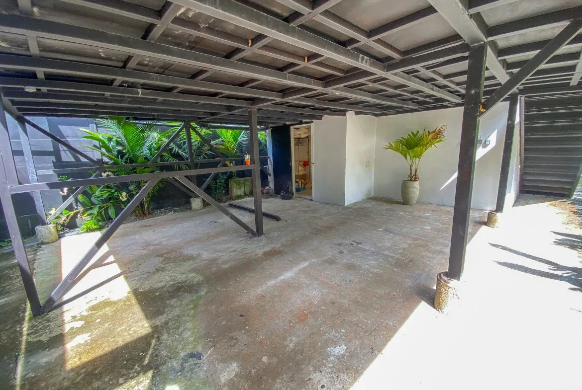 PROPERTY WITH PUBLIC ROAD IN FRONT WITH THREE BEDROOMS AND, IN UVITA – 0.05 ACRES, photo 10