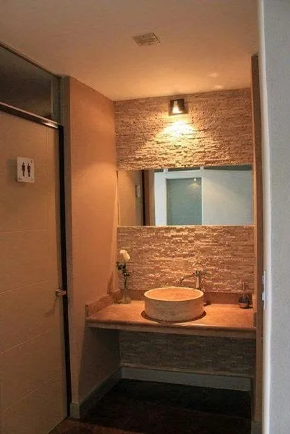 CONSULTORIO U OFICINA MODERNA EN GUADALUPE. EXC UBICACIÓN EN PRESTIGIOSA CLÍNICA.  LISTO PARA OCUPAR., photo 2