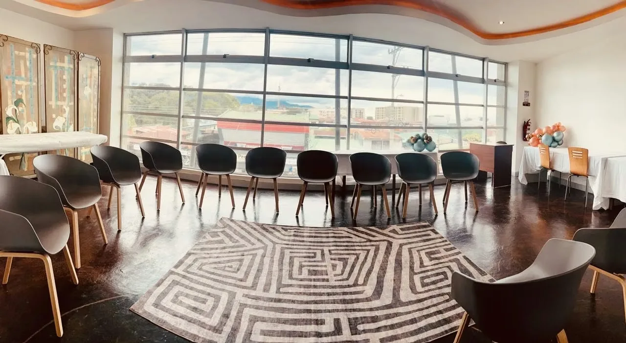 CONSULTORIO U OFICINA MODERNA EN GUADALUPE. EXC UBICACIÓN EN PRESTIGIOSA CLÍNICA.  LISTO PARA OCUPAR., photo 7