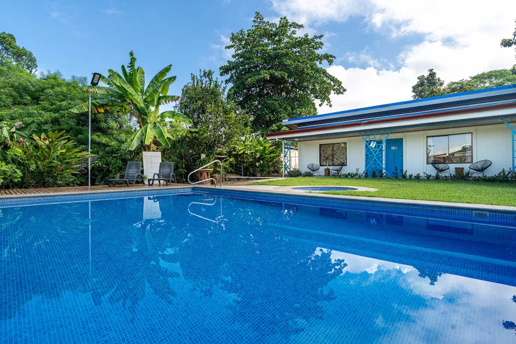 18 BEDROOMS HOTEL IN CENTRAL BAHIA BALLENA – 0.60 ACRES, photo 20