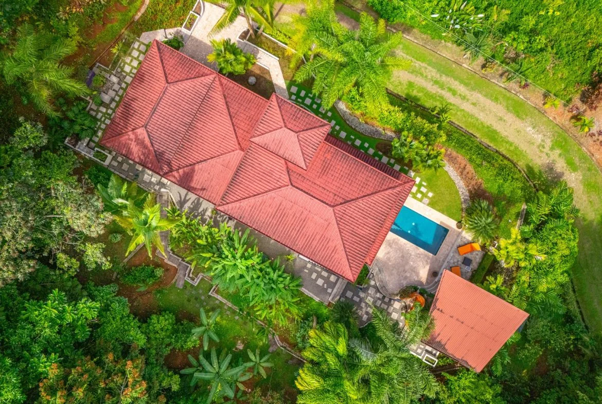 CASA ORQUIDEA PROPERTY WITH TWO BEDROOMS AND PANORAMIC VALLEY VIEWS, IN OJOCHAL – 0.32 ACRES, photo 4