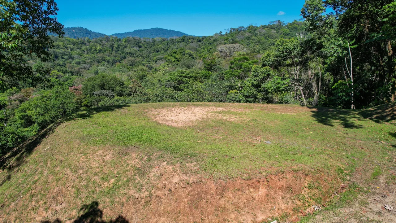 BUILDING PROPERTY WITH MOUNTAIN VIEWS, IN LAS BRISAS – 1.38 ACRES