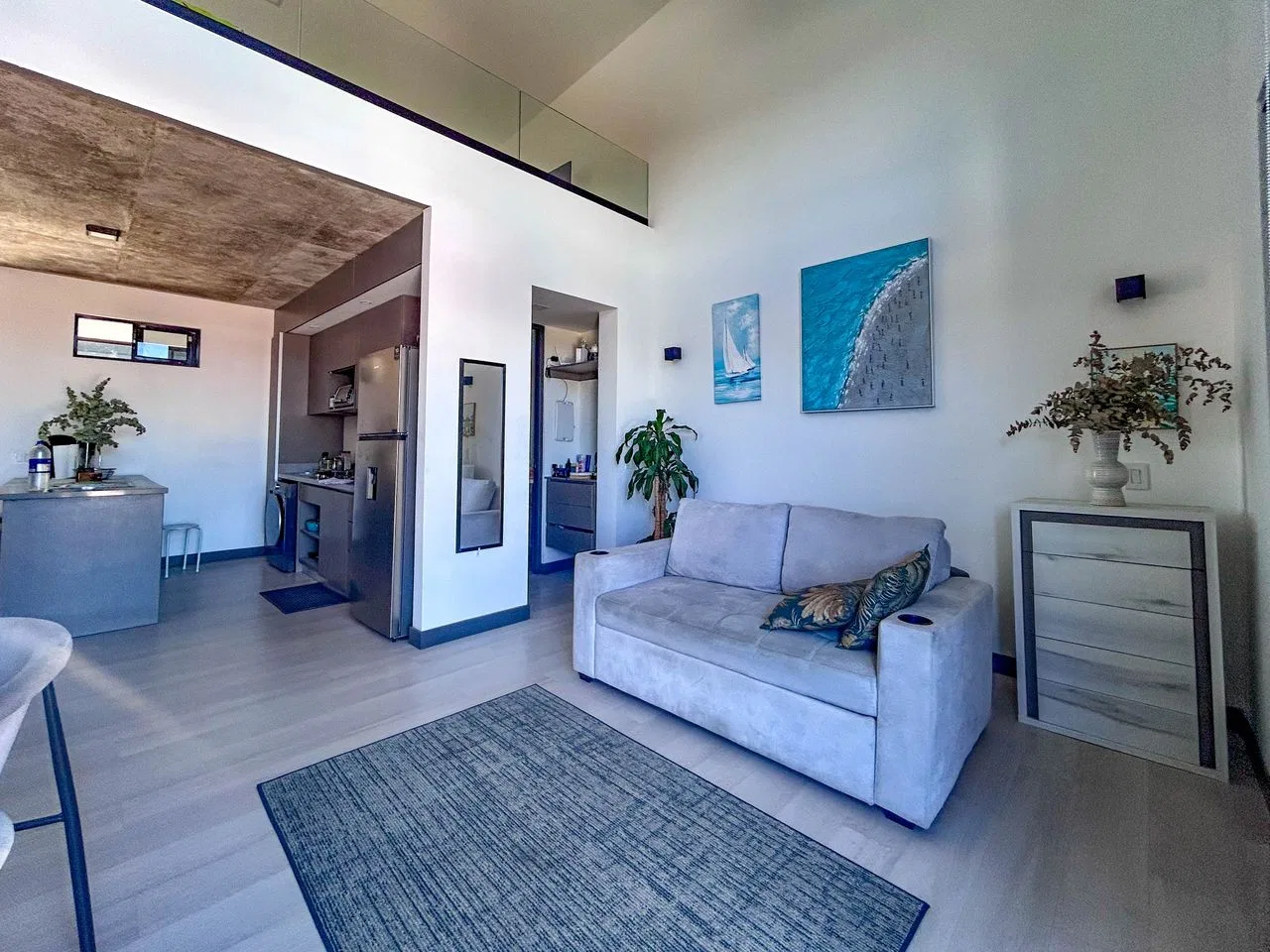 ALQUILER Y VENTA DE APARTAMENTO TIPO LOFT EN SANTA ANA