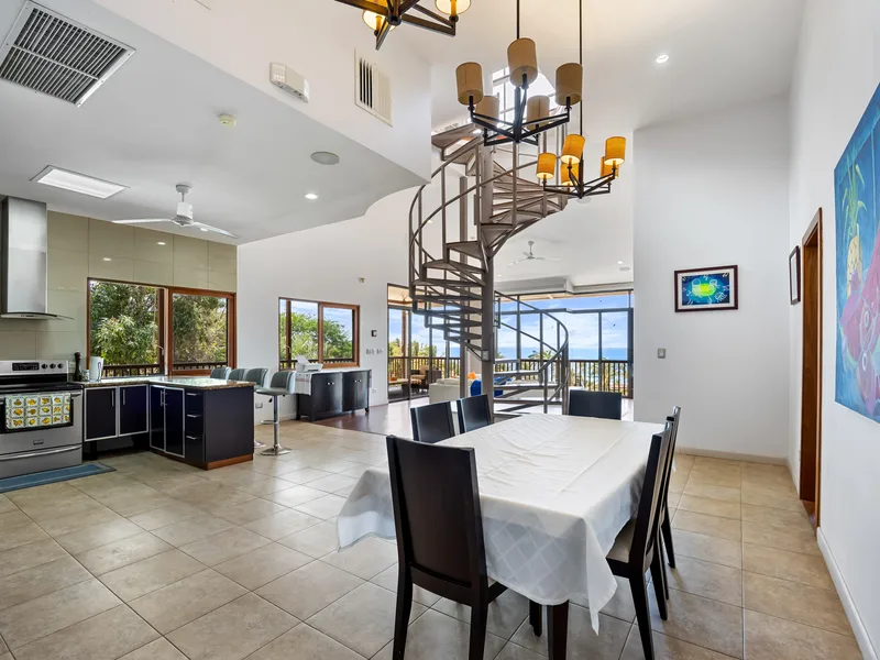 7 Bed Single Family Homes For Sale in Playa Flamingo, photo 13