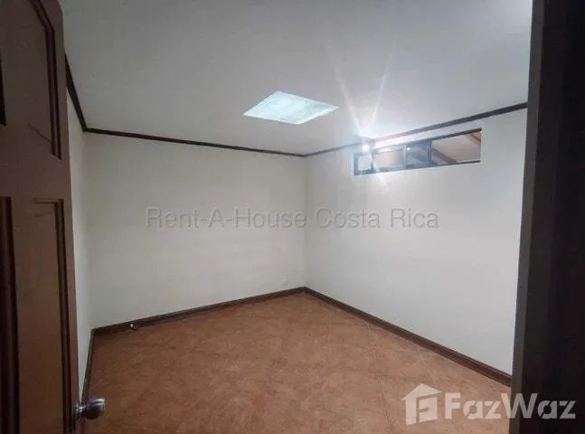 2 Bedroom House for Rent at Montes de Oca for $1,000/mo, photo 8