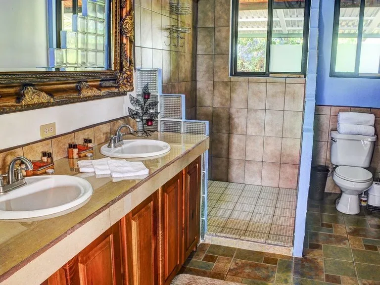2.7 ACRES – 3 Bedroom Home With Great Mountain View, 2 Pools With Waterslide, 2 Wheel Drive Access!!!, photo 12
