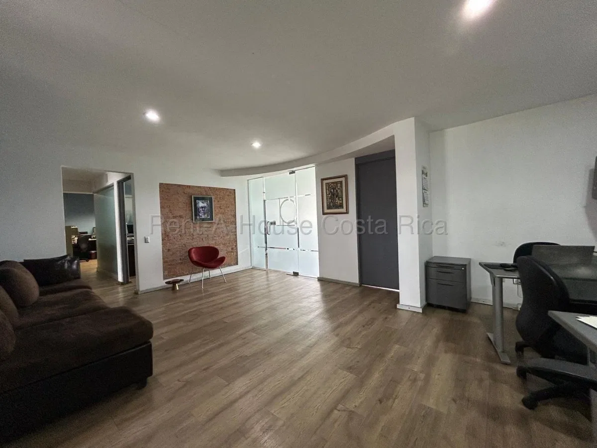 Venta de Edificio de Oficina en Montes de Oca, San Jose / Mls. 26-1870 OFC JB - Venta en Montes de Oca