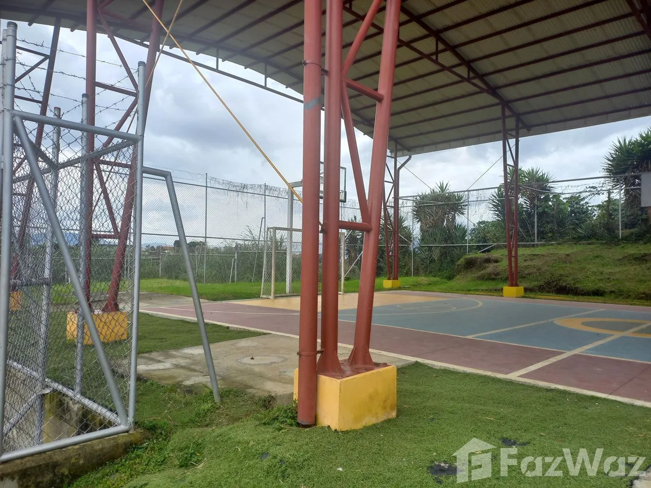 4 Bedroom House for Sale at Goicochea for $102,000, photo 14
