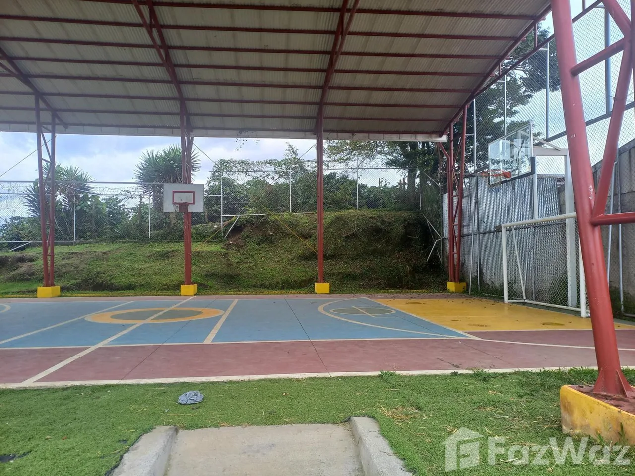 4 Bedroom House for Sale at Goicochea for $102,000, photo 15