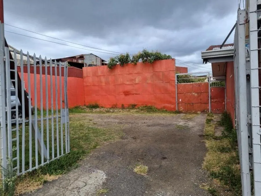 VENTA DE POTENCIAL LOTE EN EL CORAZÓN DE ZAPOTE, SAN JOSÉ (NR) - Venta en San José, photo 6