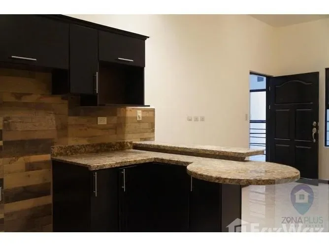 2 Bedroom Apartment for Sale at 100m del Boulevard Ernesto Rohrmoser for $115,000, photo 8