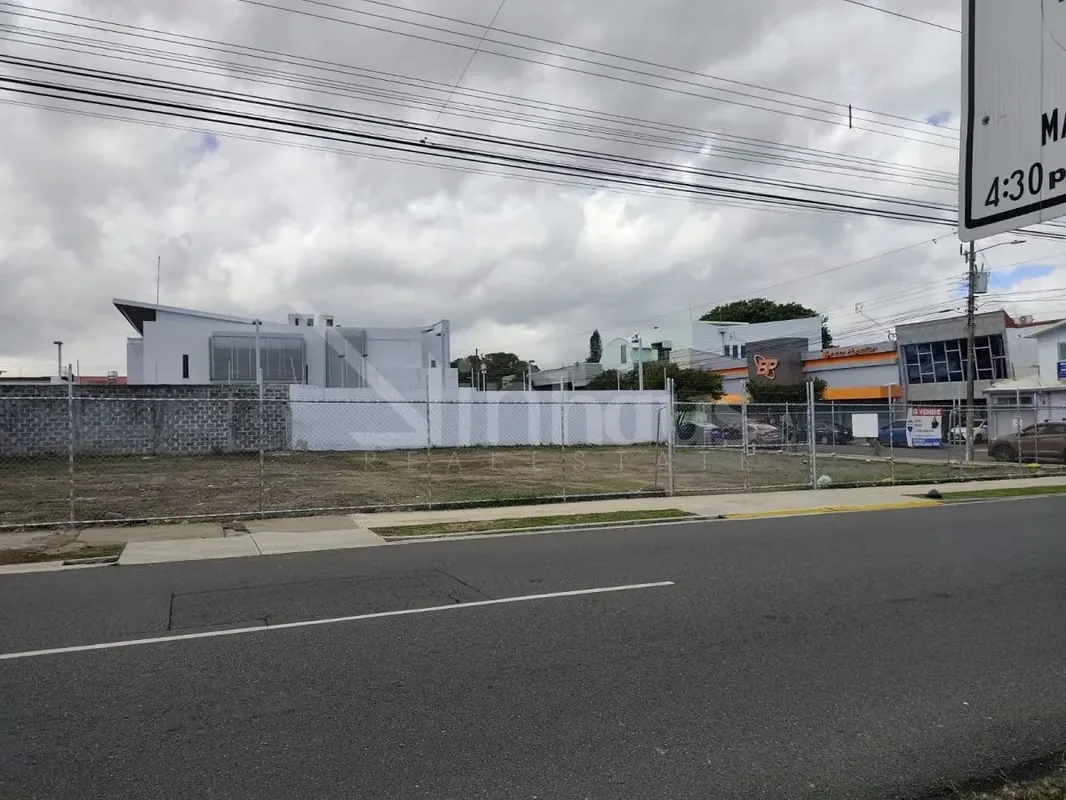 Lot for sale in Tibás, near the Municipality AP 43409