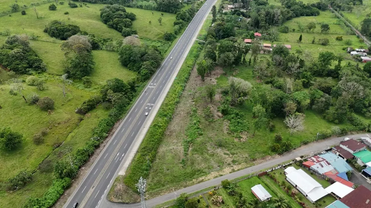 Oportunidad Única: Terreno Estratégico Frente a Ruta 32, Ideal para Desarrollo Comercial o Industrial, photo 3