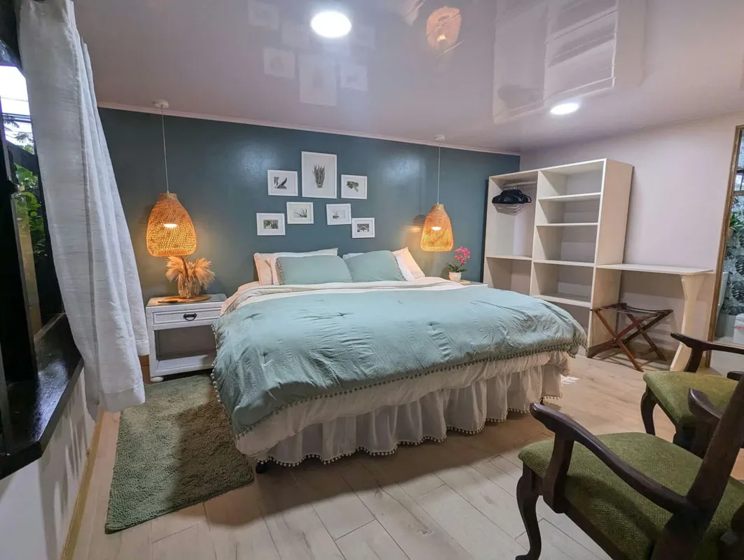 Beautiful corner house, next to a stream, which gives a relaxing sound that can be enjoyed on the terrace. Located in an urbanization with beautiful properties, the area is completely ..., photo 6