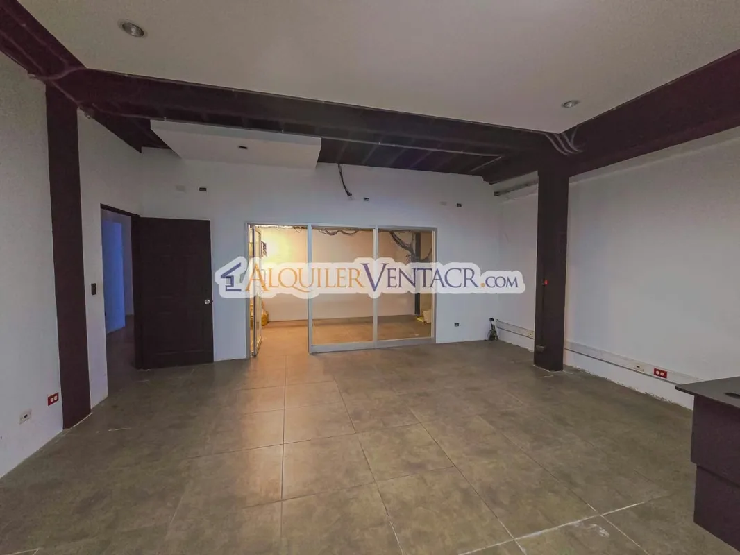 Alquilo o vendo Edificio para oficinas o comercio en Pozos de Santa Ana, es de 3 niveles, mide 951 m2 de construcción y 830 m2 de terreno, cuenta con 24 espacios de parqueos fijo, 8 ..., photo 10