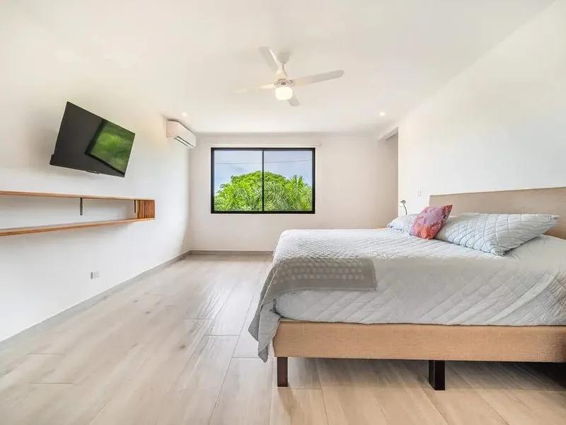6 Bed Single Family Homes For Sale in Tamarindo, photo 12