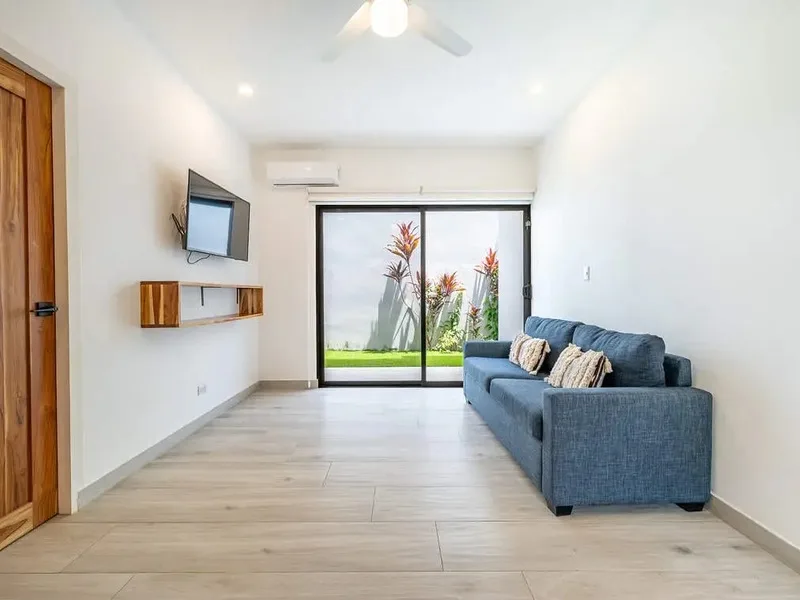 6 Bed Single Family Homes For Sale in Tamarindo, photo 14