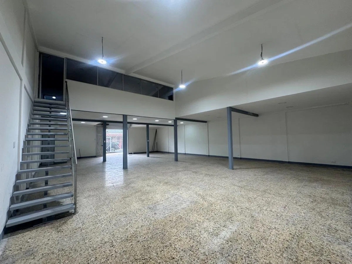 Alquiler de bodega en el centro de Guadalupe, San José - Alquiler / Renta en Guadalupe, photo 7