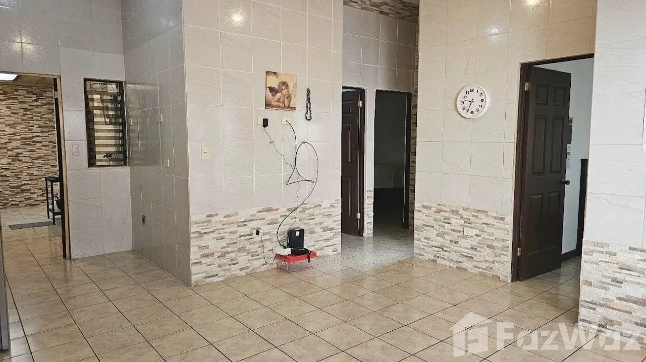 4 Bedroom House for Sale in Goicoechea, San Jose for $156,000, photo 11
