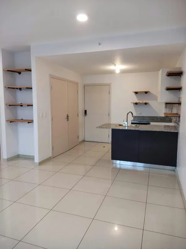 Fully Equipped House with Pool for Sale Near Top Beaches, photo 3