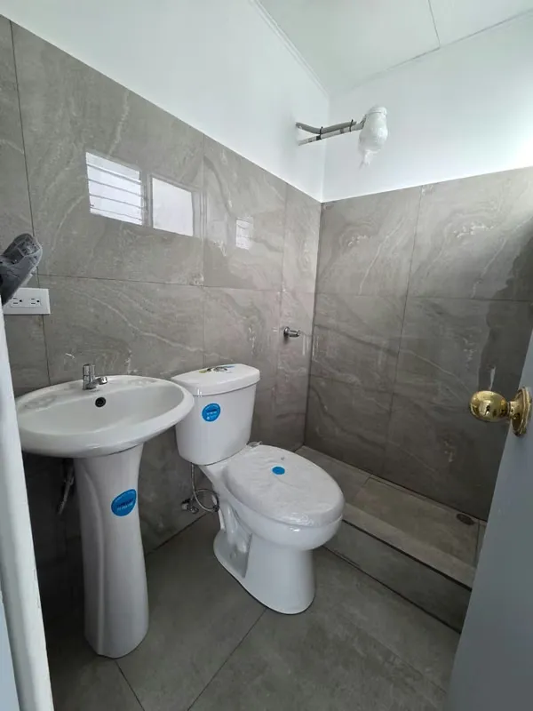Apartamento en alquiler en Tibás centro – Excelente ubicación ¢220.000, photo 3