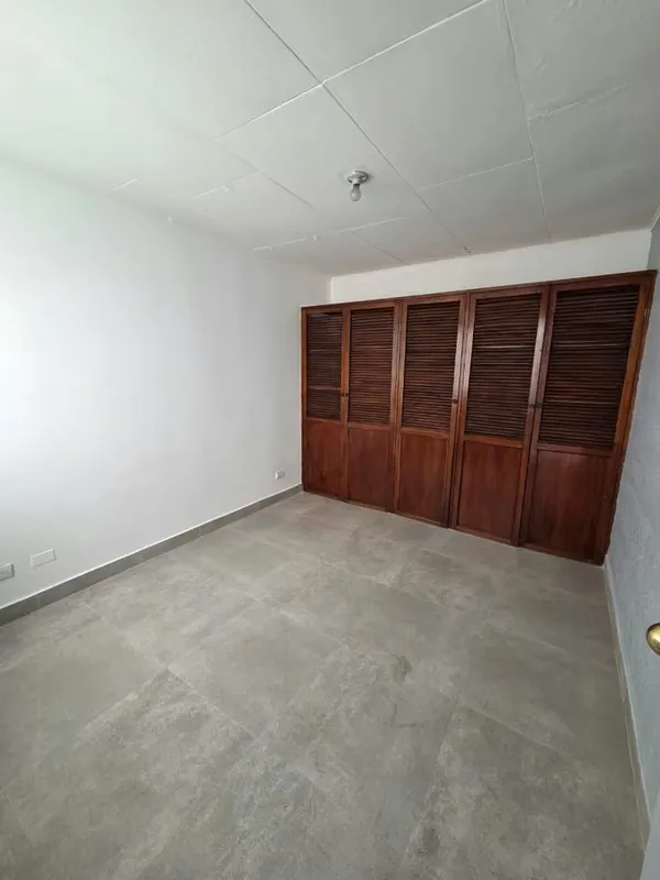 Apartamento en alquiler en Tibás centro – Excelente ubicación ¢220.000, photo 5