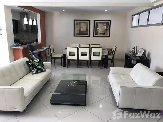 3 Bedroom Apartment for Sale at For Sale Comfortable House in Bello Horionte for $335,000