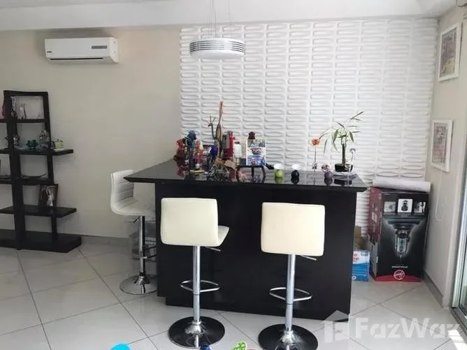 3 Bedroom Apartment for Sale at For Sale Comfortable House in Bello Horionte for $335,000, photo 2