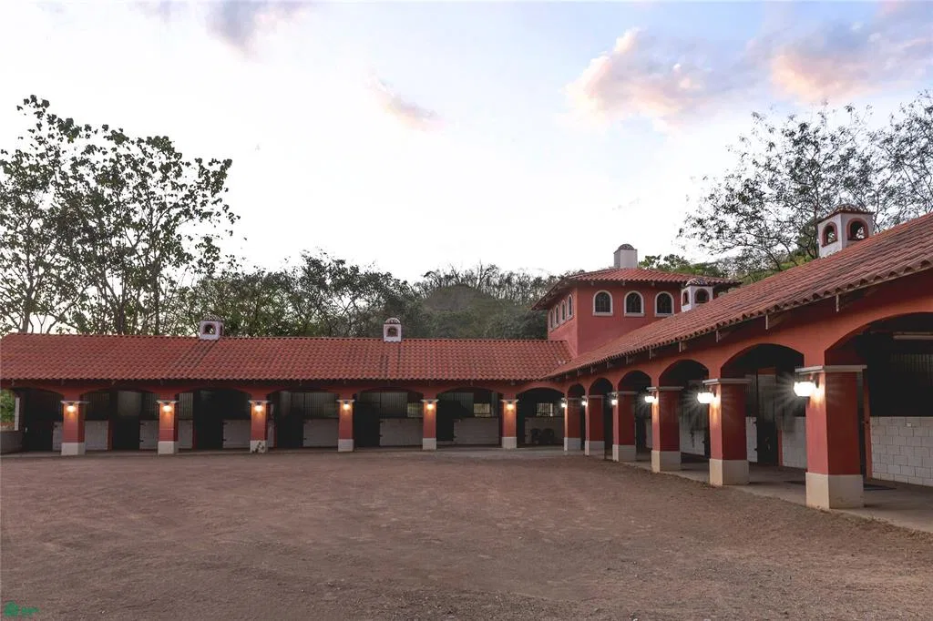 Centro de Ecuestra, photo 6