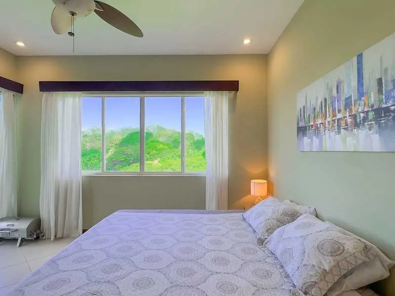 2 Bed Condo For Sale in Herradura, photo 4