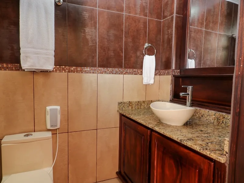 14 Bed Hotel / Leisure For Sale in Jaco, photo 9