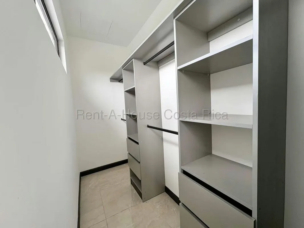 Imagina despertar cada día en este espacio pensado para ti y tu familia. Con habitaciones amplias y baños completos, aquí cada miembro tendrá su ..., photo 16